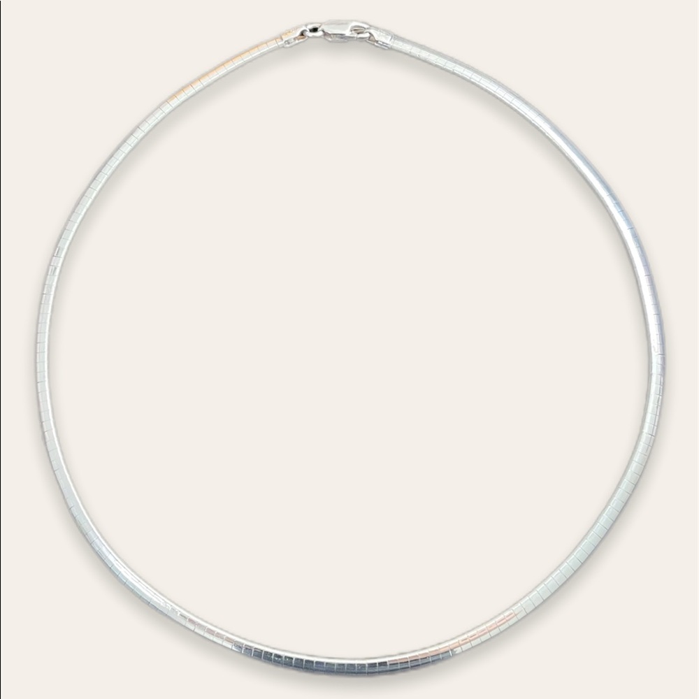 Sterling Silver 16” Flat Cocoon Necklace
